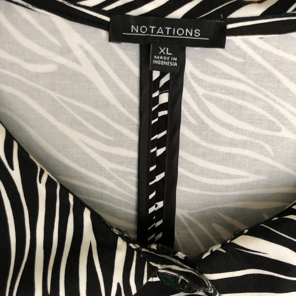 Zebra Print Women’s Top XL - Picture 4 of 7